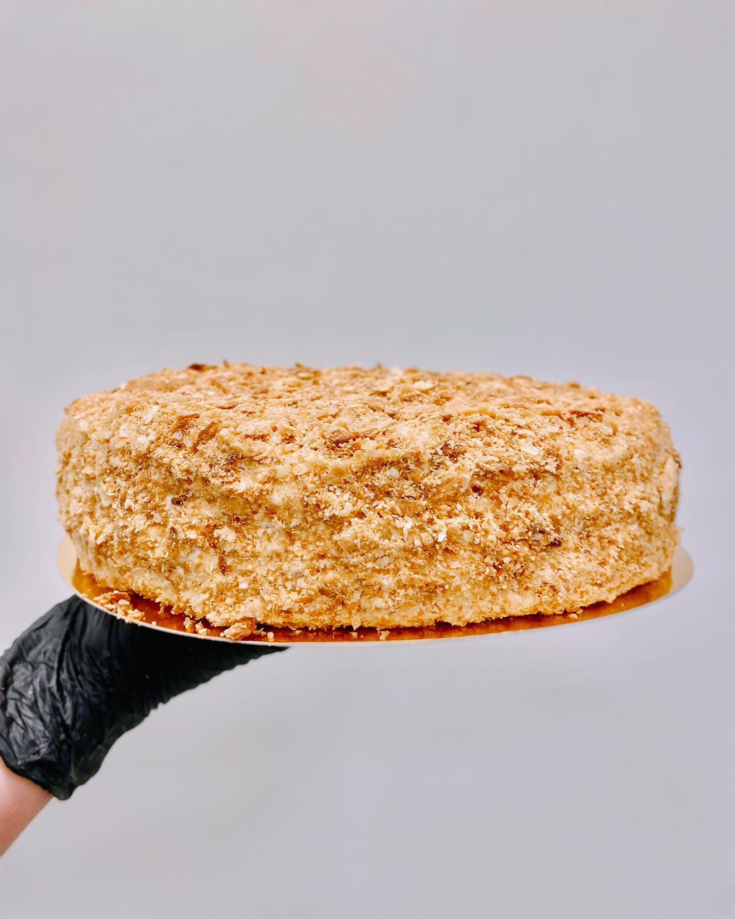 Медовик на вершках